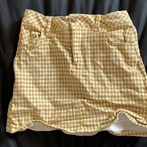 White&Yellow checkered skirt!!